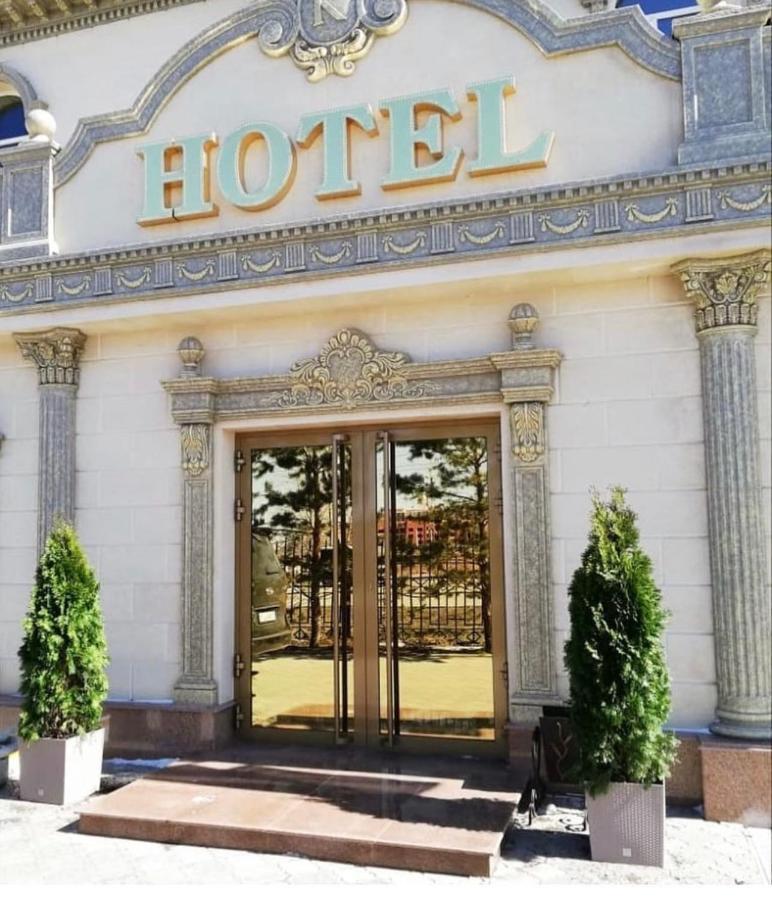 Hotel Astam Kostanái Exterior foto