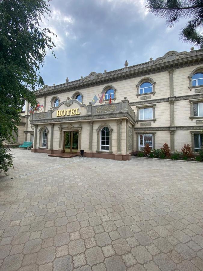 Hotel Astam Kostanái Exterior foto