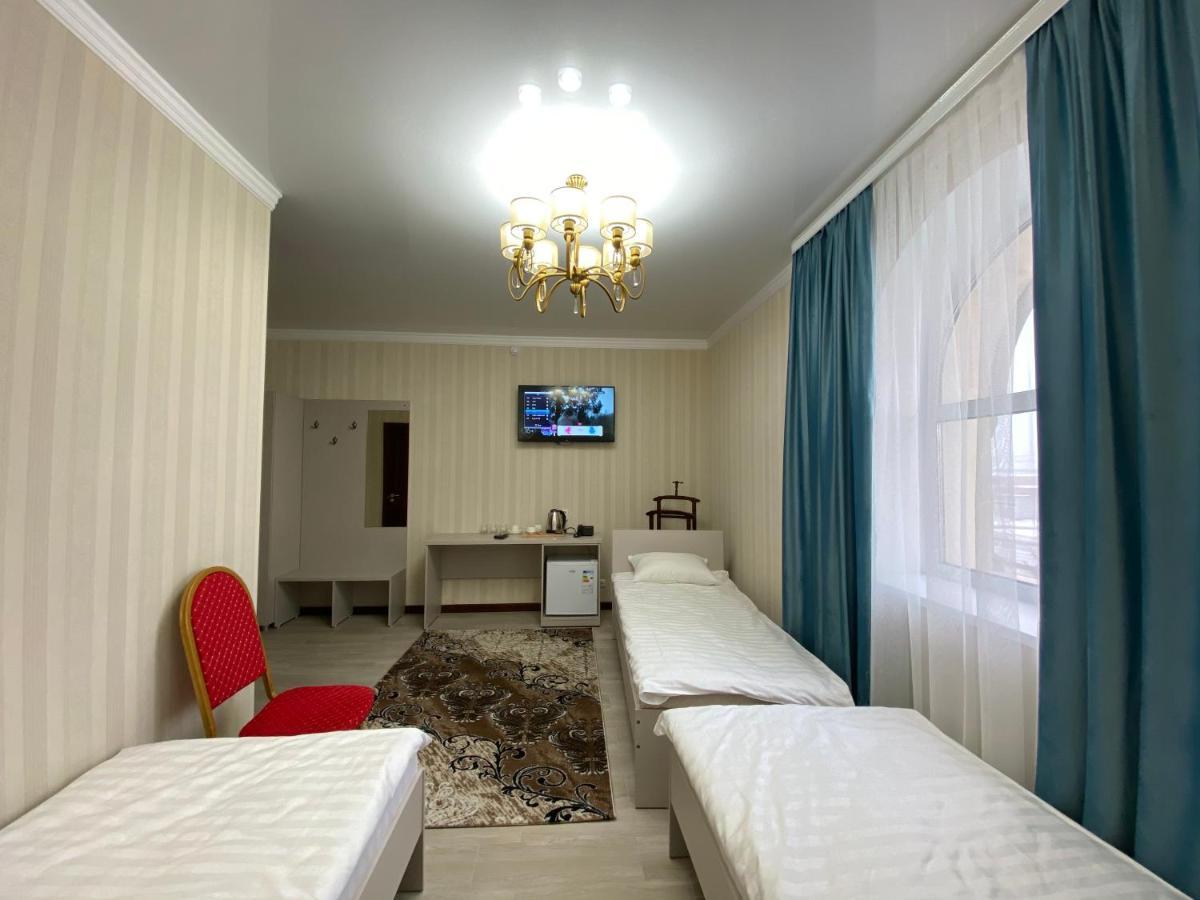 Hotel Astam Kostanái Exterior foto