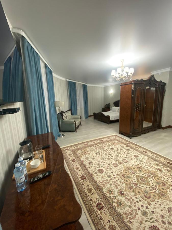 Hotel Astam Kostanái Exterior foto
